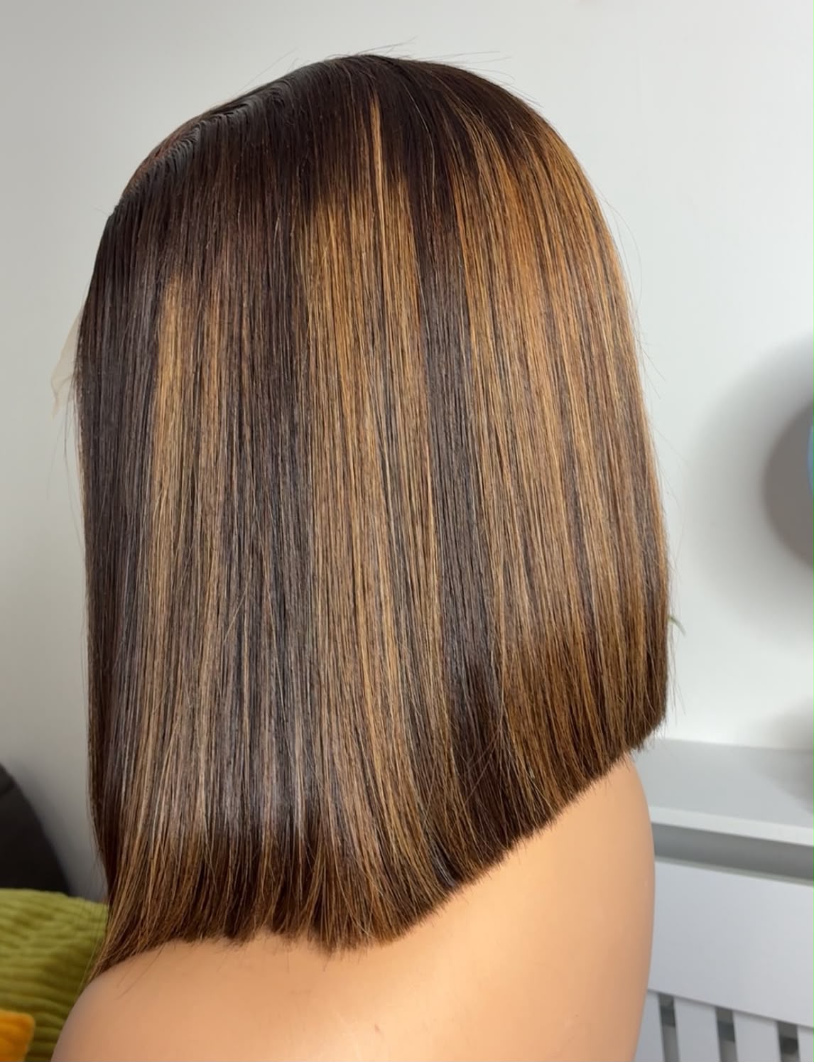 12"5x5 transparent lace piano brown wear and go bob wig. - Image 4
